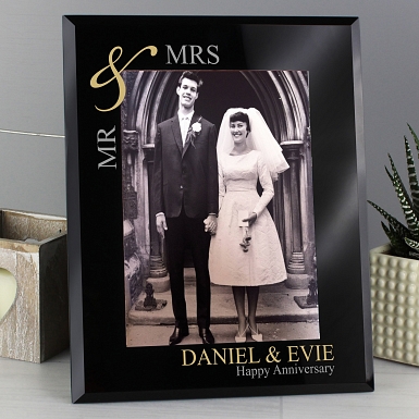 Personalised Gold Couple's 5x7 Black Glass Photo Frame