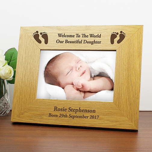 Personalised Oak Finish 6x4 Landscape Baby Footprints Photo Frame